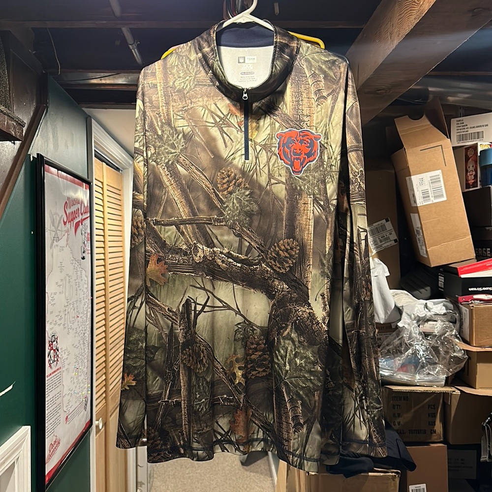 Chicago Bears 1/4 zip camouflage pullover